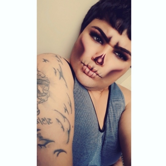 Meet your Posher, Ryan - Picture 2 of 2